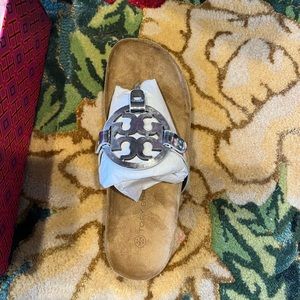 NWT silver Tory Burch miller cloud sandals